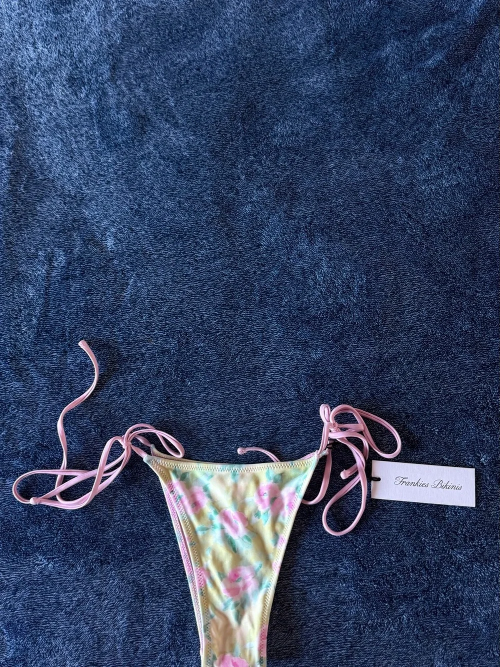 NWT Frankies Bikinis Pink Floral Tie-Side  Bikini Set in Nymphaea👙🩷💚🌸